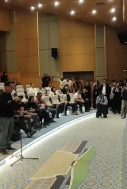 Pimpinan DPR Terima Audiensi Aliansi Masyarakat Pati di Tengah Aksi Demo