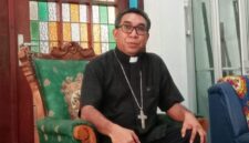 Uskup Larantuka, Mgr. Yohanes Hans Monteiro (Ist)